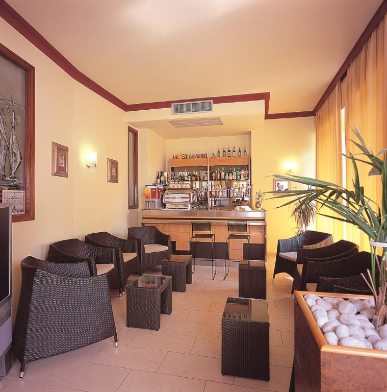 Hotel Astoria Lido Σιρμιόνε Εξωτερικό φωτογραφία